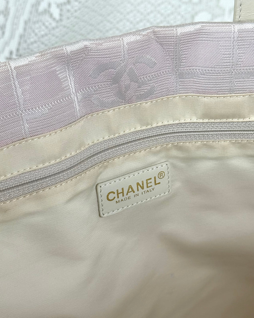 Vintage 2004 Chanel CC Travel Line Tote Bag Pink + White