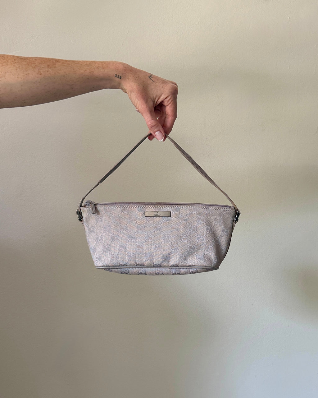 Vintage 00s Gucci GG Monogram Pochette Lavender