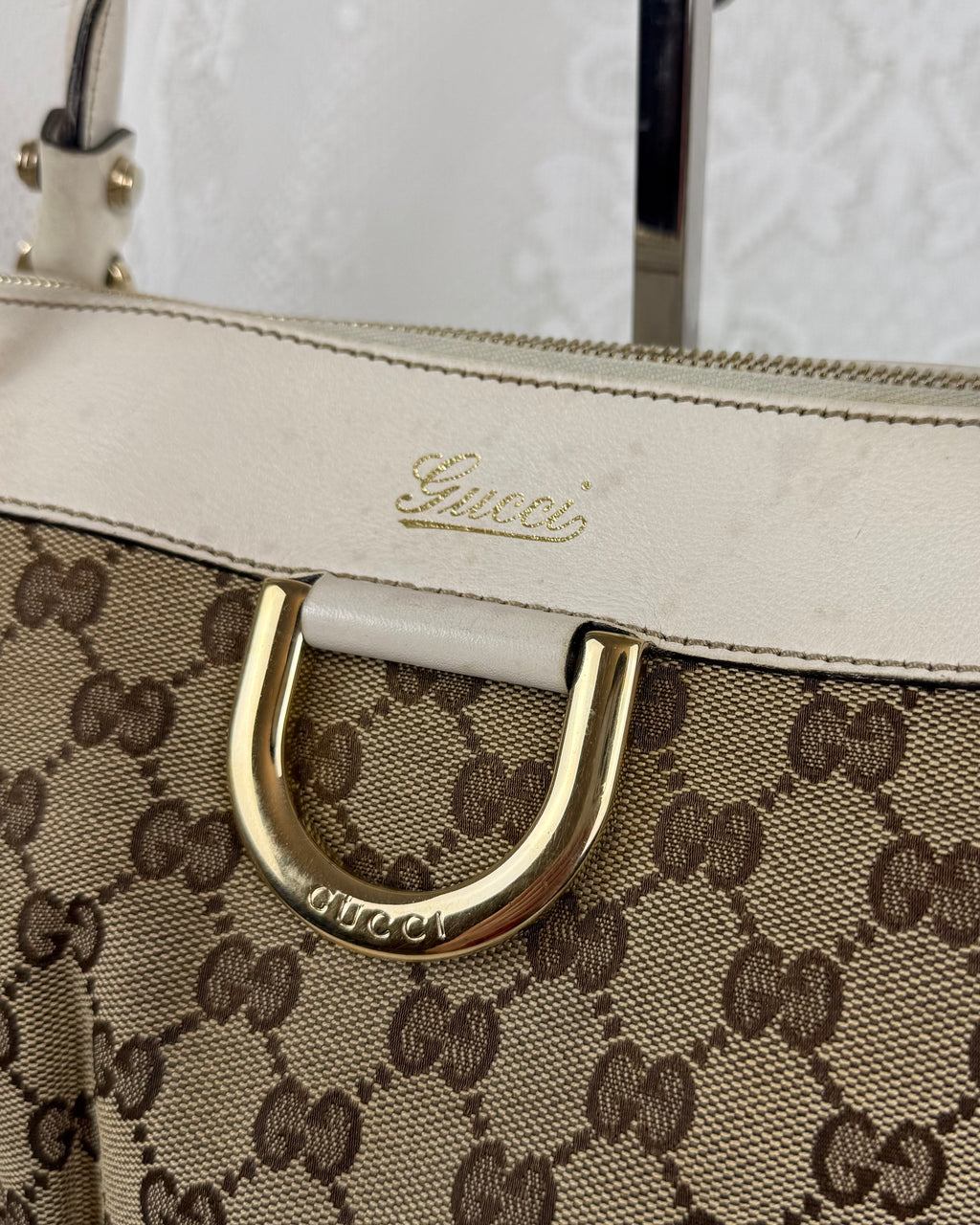 Vintage 00s Gucci Abbey D Ring Shoulder Bag GG Monogram White