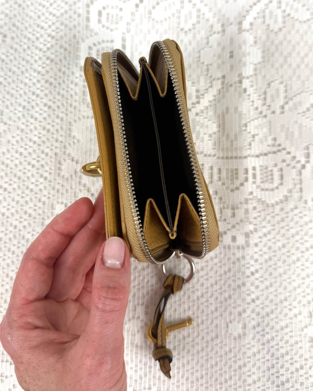 Vintage 00s Chloé Paddington Tan Leather Wallet