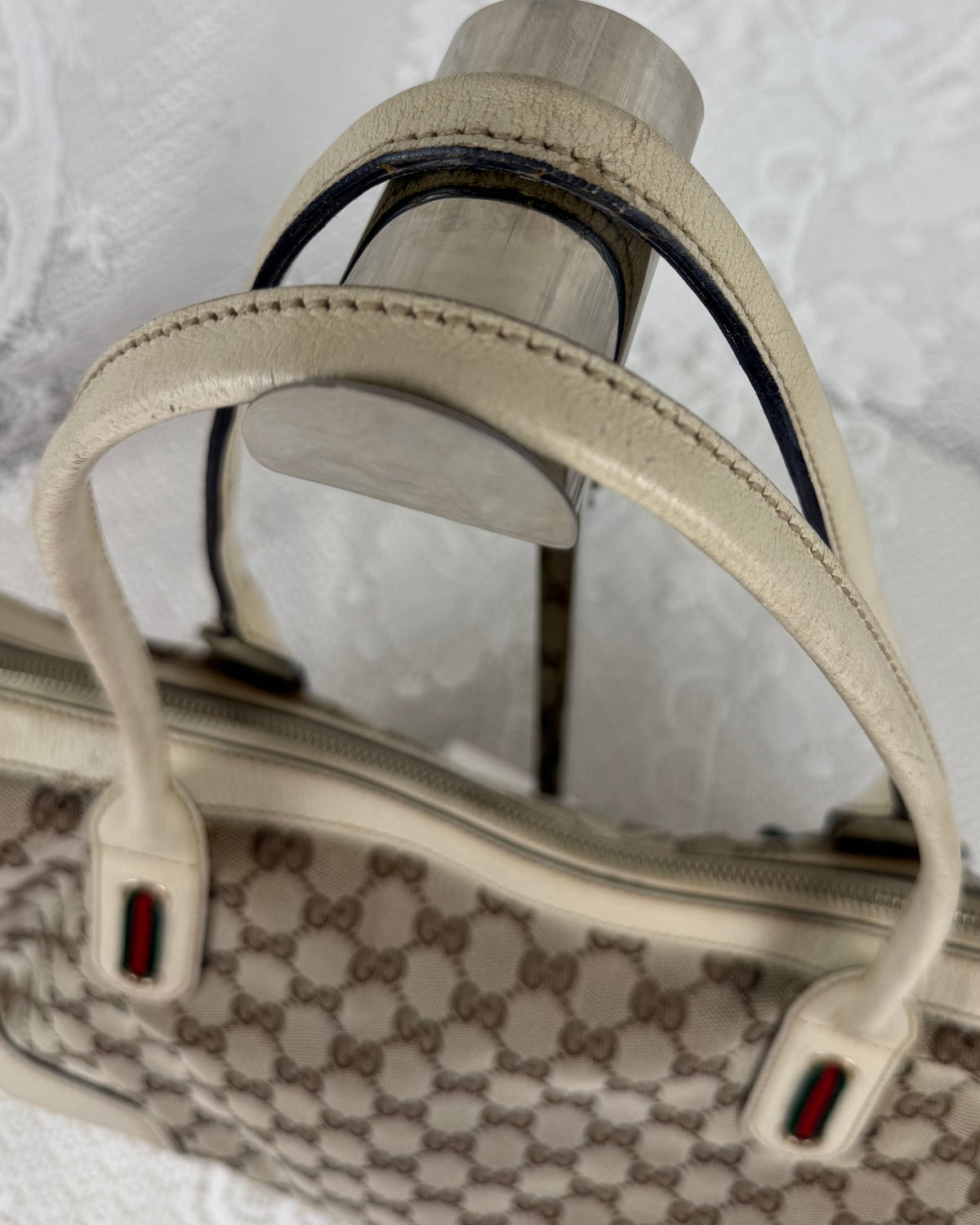 Vintage 00s Gucci Princy GG Canvas Leather Tote Bag White
