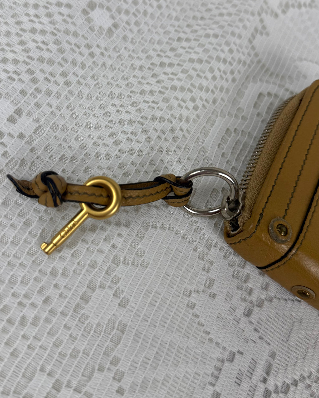 Vintage 00s Chloé Paddington Tan Leather Wallet