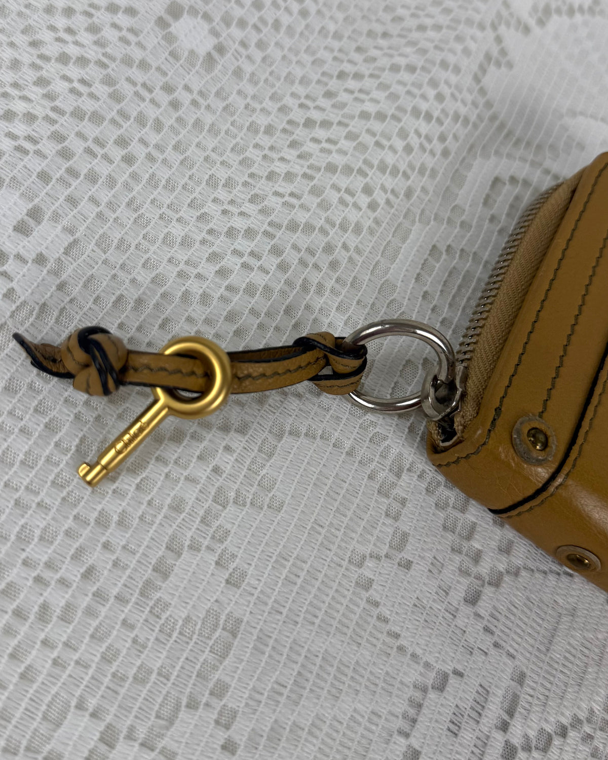 Vintage 00s Chloé Paddington Tan Leather Wallet