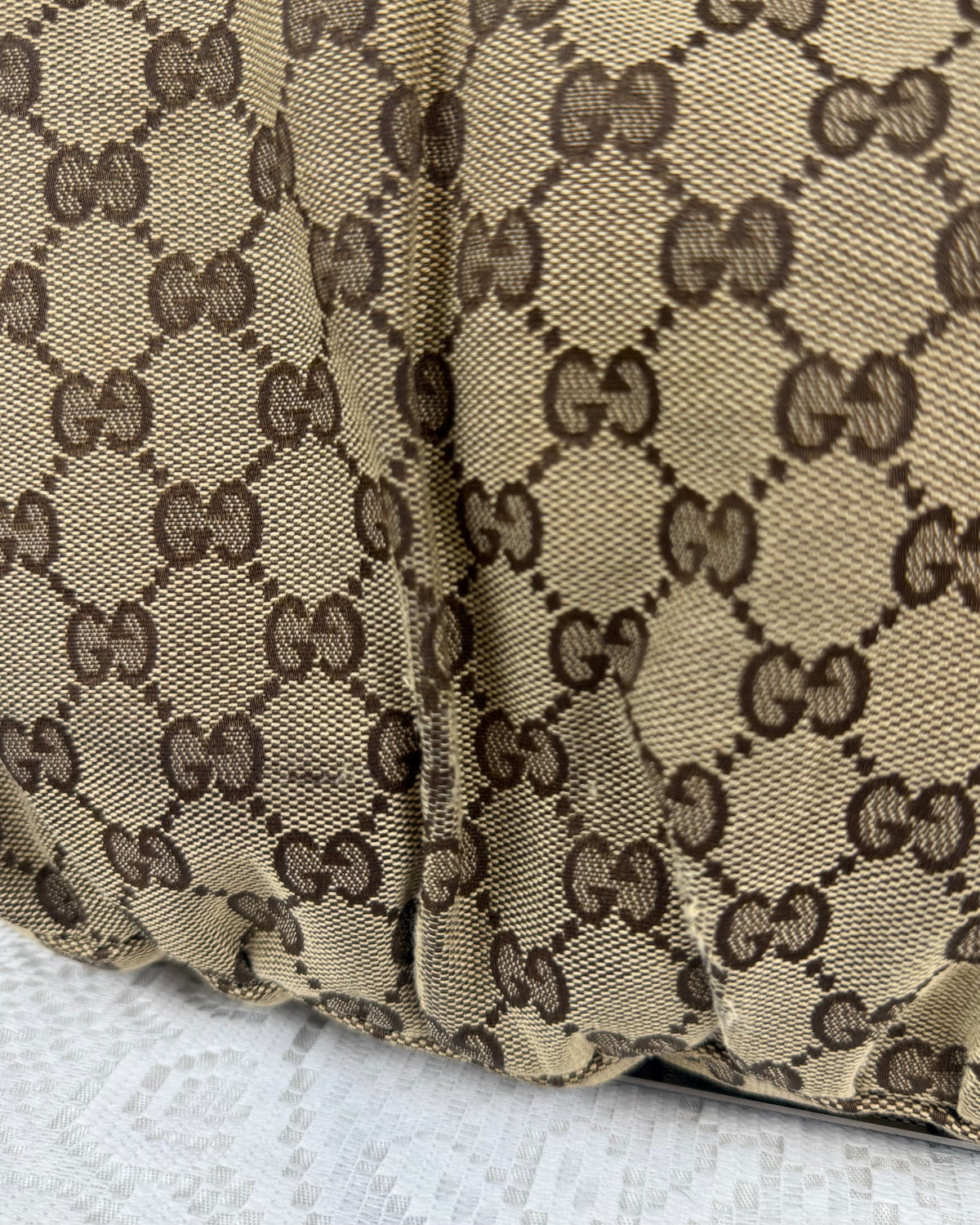 Vintage 00s Gucci Abbey D Ring Shoulder Bag GG Monogram White