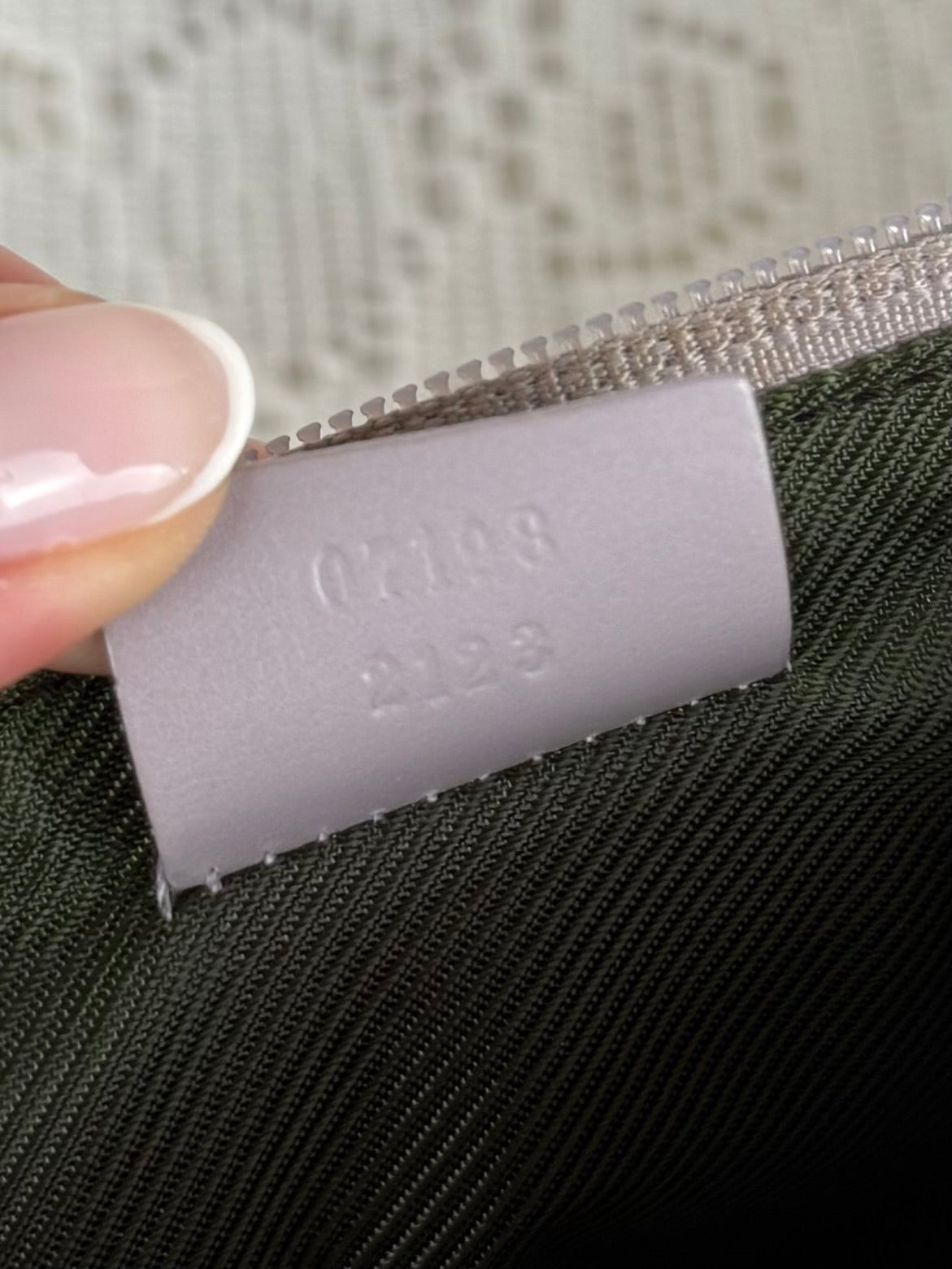 Vintage 00s Gucci GG Monogram Pochette Lavender